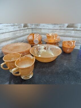 Vintage Anchor Hocking Fire King LAUREL LEAF luncheon set with extras